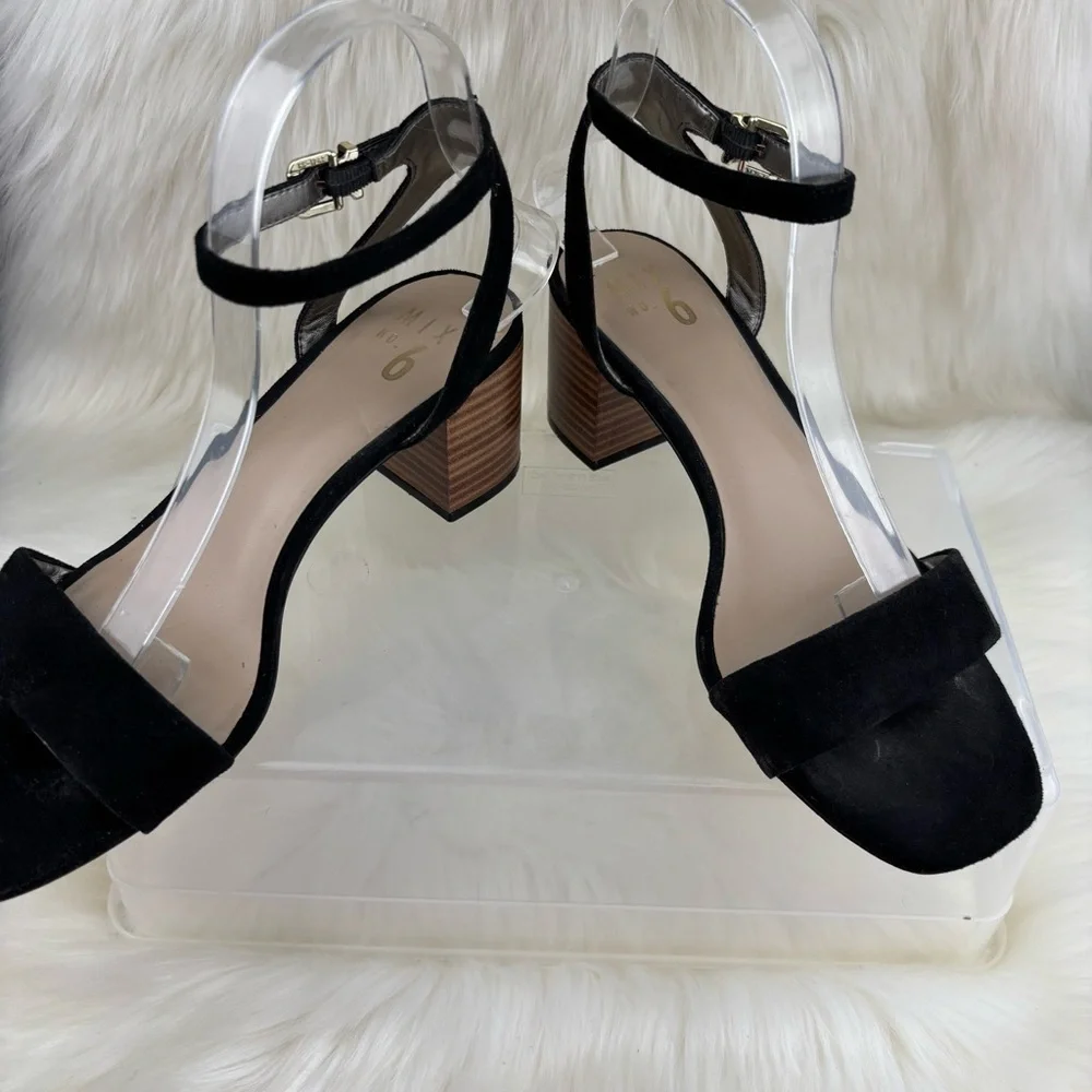 MIX NO.6 SUEDE HEELS SANDALS SIZE 8.5 WOMANS